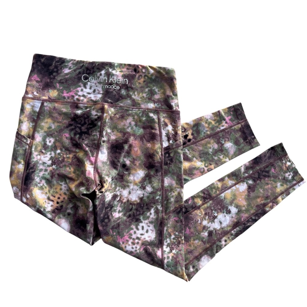 Calvin Klein Performance Wick Women’s S Jungle Trek Print High Rise Crop Legging